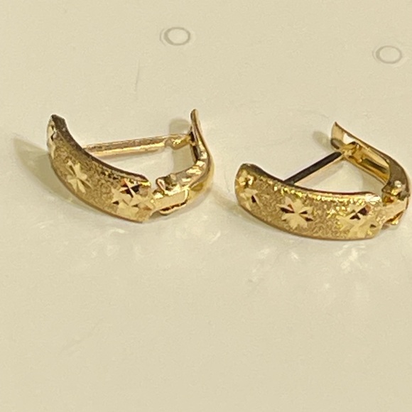 18 k Earrings hoop style , 0.93 grams of gold. - Picture 3 of 6